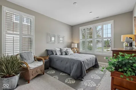 5386 Treeview Court Noblesville IN 46062