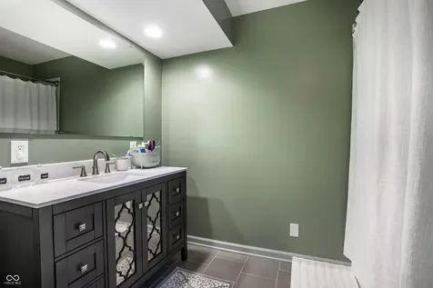 7311 Marla Drive Indianapolis IN 46256
