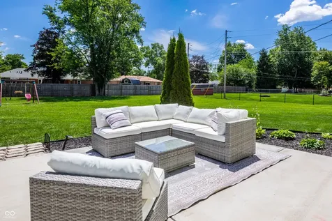 7311 Marla Drive Indianapolis IN 46256