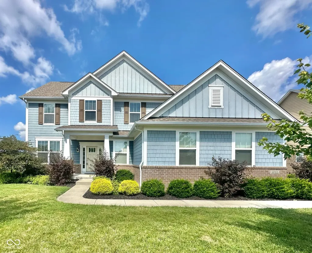 8752 Windpointe Pass Zionsville IN 46077