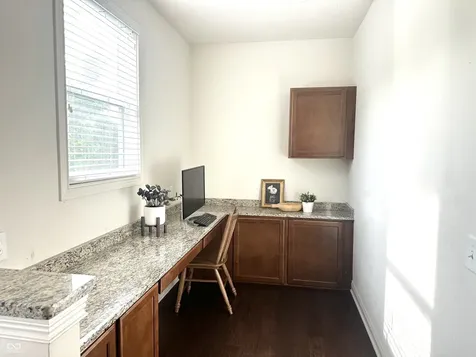 8752 Windpointe Pass Zionsville IN 46077