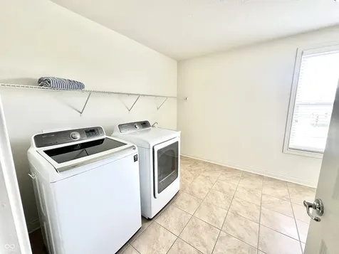 8752 Windpointe Pass Zionsville IN 46077