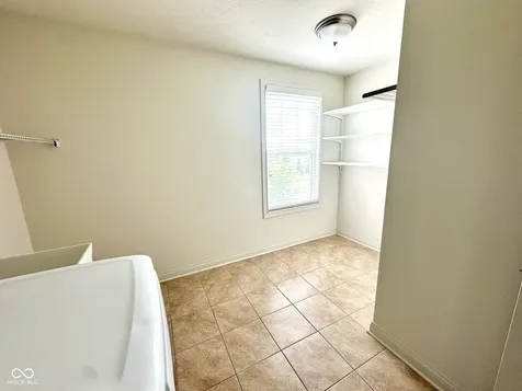 8752 Windpointe Pass Zionsville IN 46077