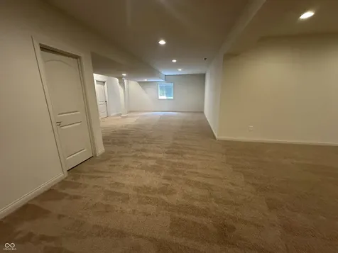8752 Windpointe Pass Zionsville IN 46077