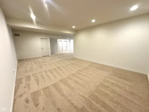 8752 Windpointe Pass Zionsville IN 46077