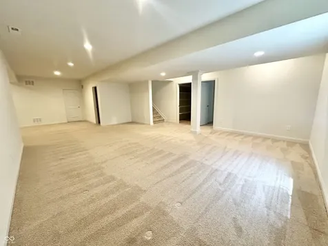 8752 Windpointe Pass Zionsville IN 46077