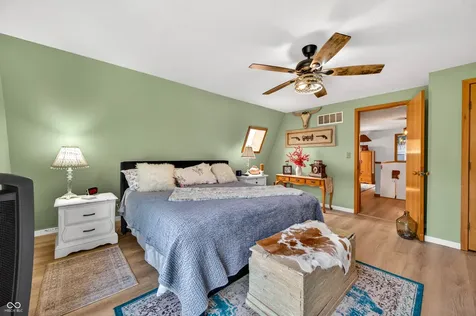 1434 Hornettown Morgantown IN 46160