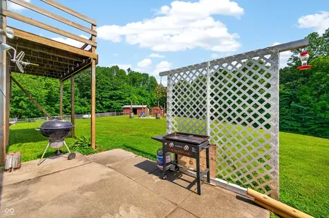 1434 Hornettown Morgantown IN 46160