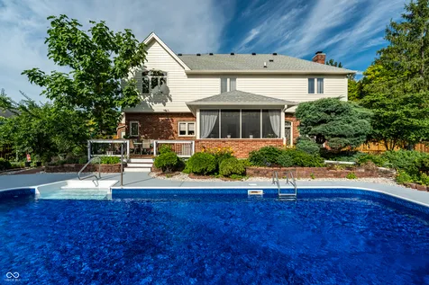 21185 Bayhill Court Noblesville IN 46062