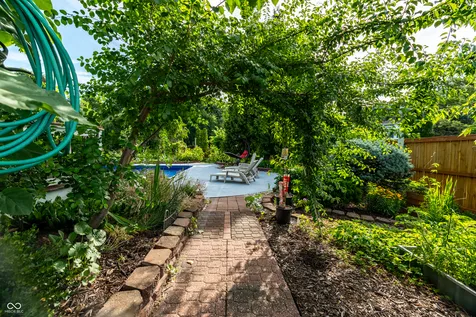 21185 Bayhill Court Noblesville IN 46062