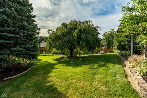 21185 Bayhill Court Noblesville IN 46062