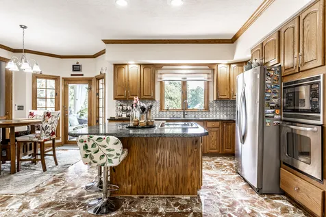 21185 Bayhill Court Noblesville IN 46062