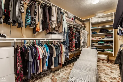 21185 Bayhill Court Noblesville IN 46062
