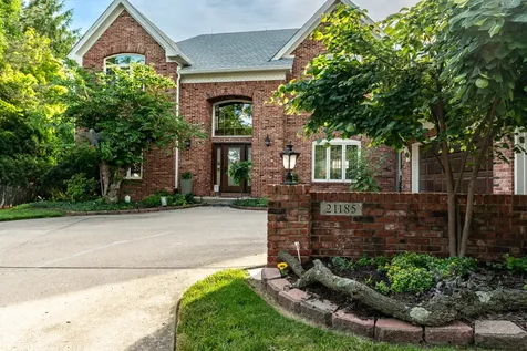 21185 Bayhill Court Noblesville IN 46062