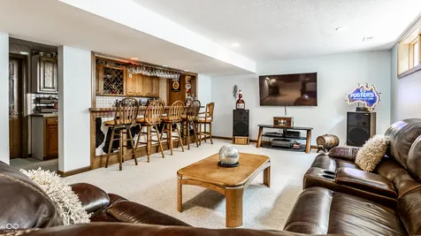 21185 Bayhill Court Noblesville IN 46062