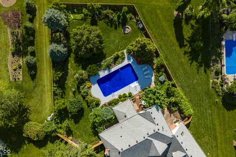 21185 Bayhill Court Noblesville IN 46062