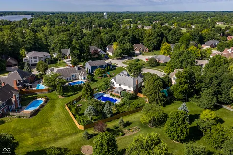 21185 Bayhill Court Noblesville IN 46062