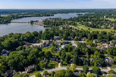 21185 Bayhill Court Noblesville IN 46062