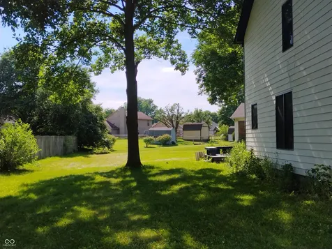 6706 Oak Lake Drive Indianapolis IN 46214