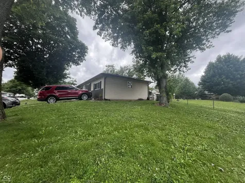3512 Royal Oak Drive Indianapolis IN 46227