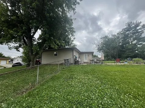 3512 Royal Oak Drive Indianapolis IN 46227