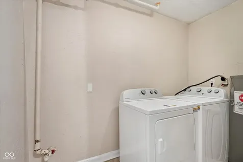 4922 Farrington Avenue Indianapolis IN 46201