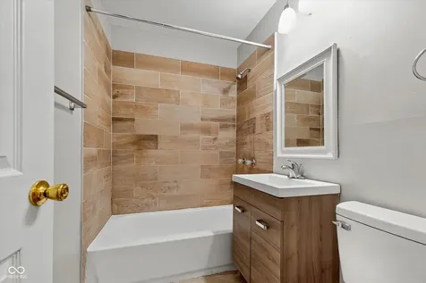 4922 Farrington Avenue Indianapolis IN 46201
