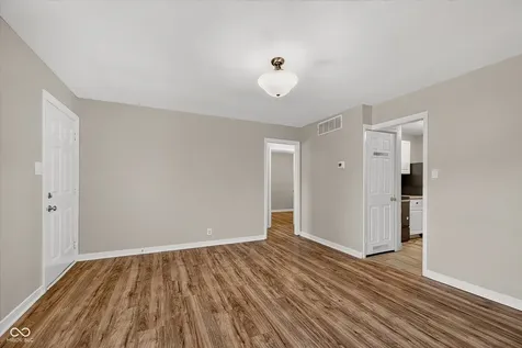 4922 Farrington Avenue Indianapolis IN 46201