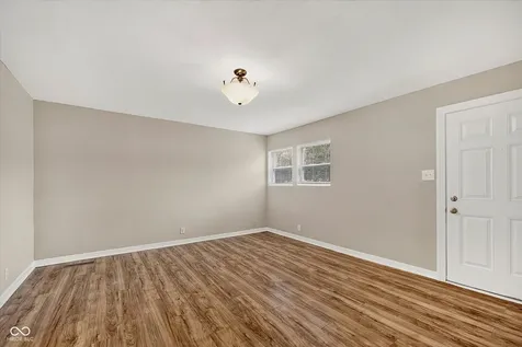4922 Farrington Avenue Indianapolis IN 46201