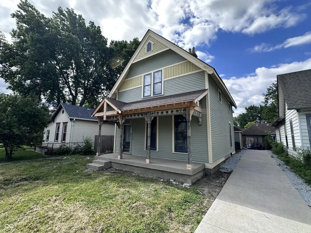 907 Woodlawn Avenue Indianapolis IN 46203