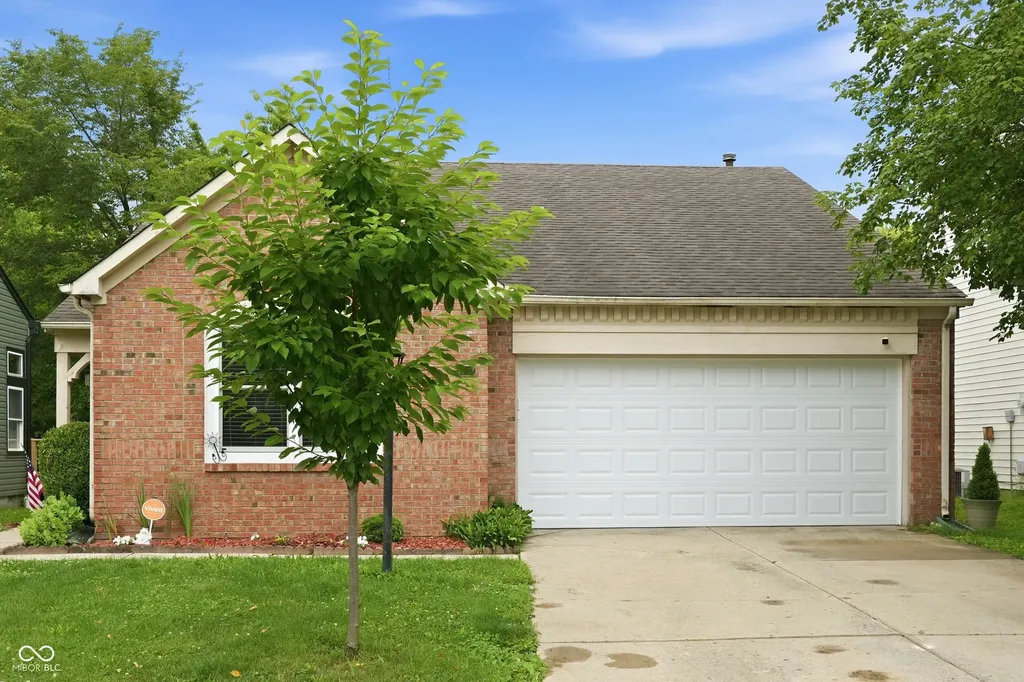 7762 Park North Lake Drive Indianapolis IN 46260