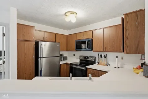 7762 Park North Lake Drive Indianapolis IN 46260