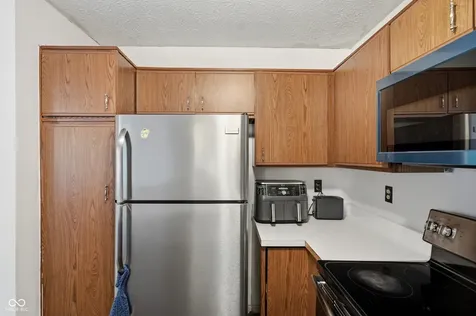 7762 Park North Lake Drive Indianapolis IN 46260
