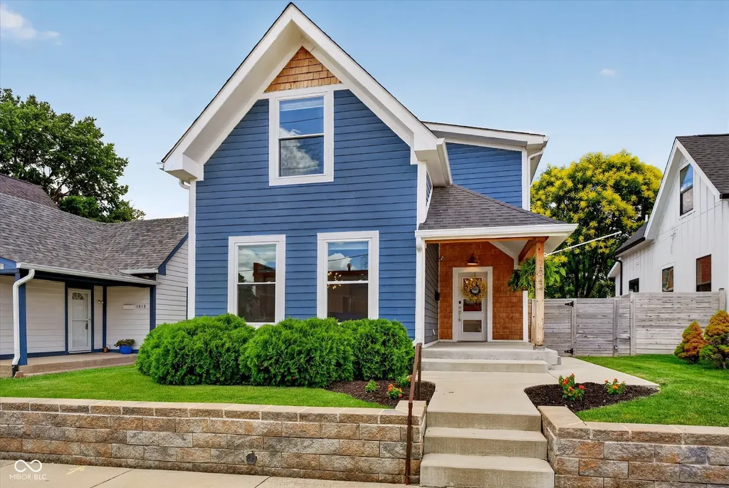 1822 E 11th Street Indianapolis IN 46201