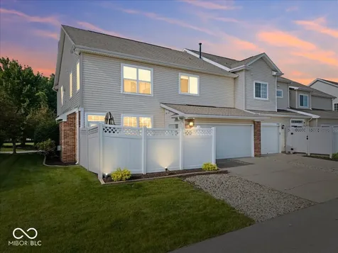 13528 E 131st Street Fishers IN 46037