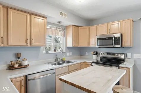 2938 Vinings Drive Carmel IN 46032