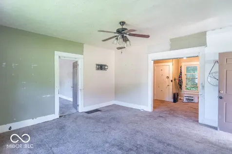 1230 N Blue Bluff Road Martinsville IN 46151