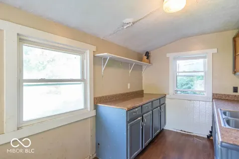1230 N Blue Bluff Road Martinsville IN 46151