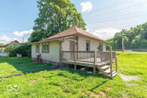 1230 N Blue Bluff Road Martinsville IN 46151