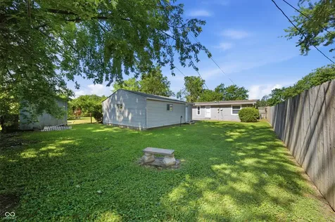1607 Elmhurst Drive Indianapolis IN 46219
