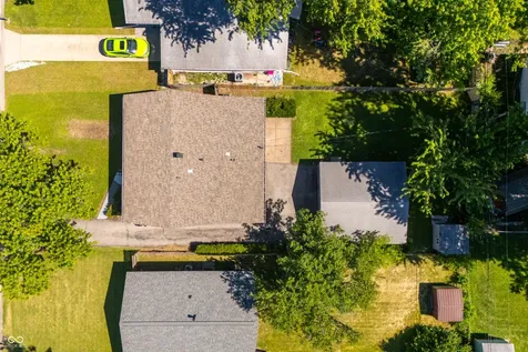 1607 Elmhurst Drive Indianapolis IN 46219