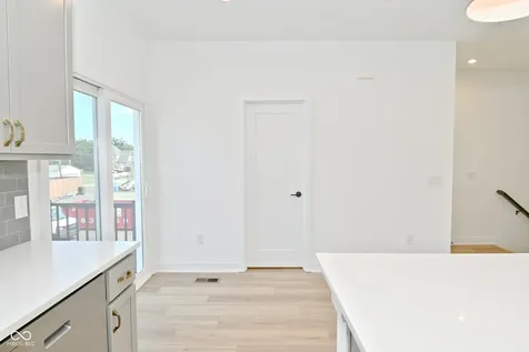 2442 Winthrop Avenue Indianapolis IN 46205