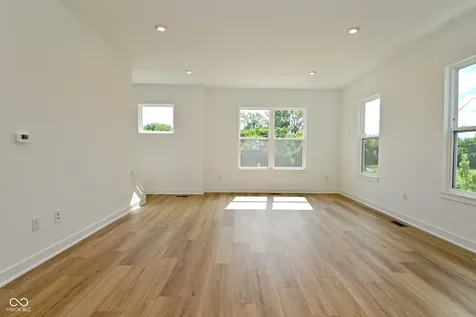 2442 Winthrop Avenue Indianapolis IN 46205