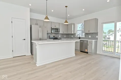 2442 Winthrop Avenue Indianapolis IN 46205