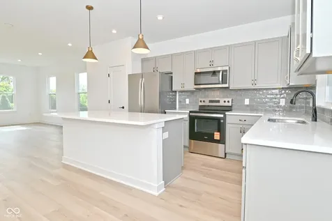 2442 Winthrop Avenue Indianapolis IN 46205