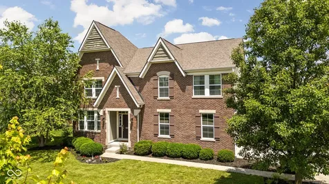 9204 Brookstone Place Zionsville IN 46077