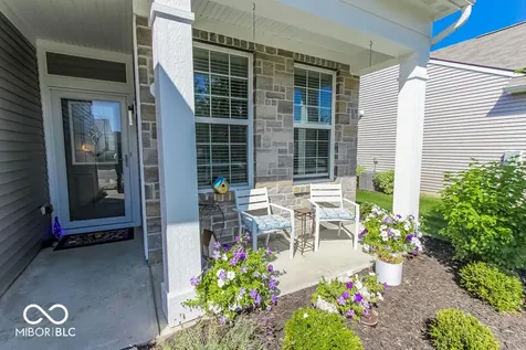 13496 Mosaic Street Fishers IN 46037