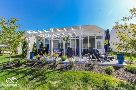 13496 Mosaic Street Fishers IN 46037