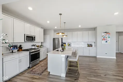 4956 S Canton Circle New Palestine IN 46163
