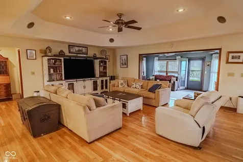 1580 E Garnett Drive Frankfort IN 46041